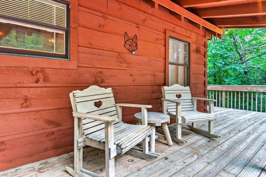 Lazy Fox Retreat Villa Sevierville Exterior photo